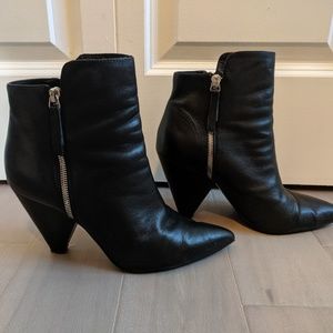 Kenneth Cole black leather ankle boots